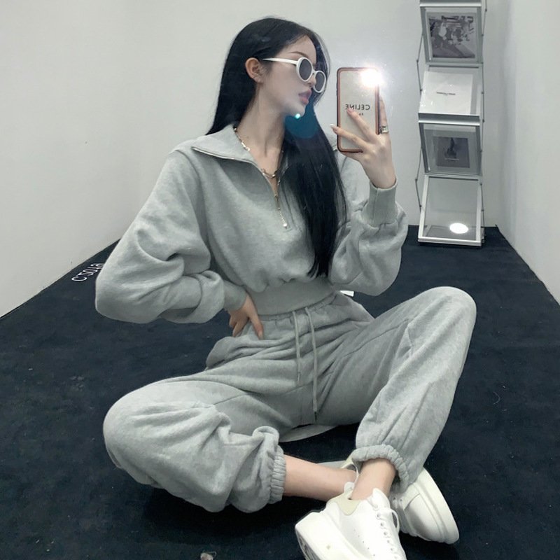 2024 New Custom Casual Solid Color Loose Half Zipper Sweatshirt And Trouser Women Two Piece Set