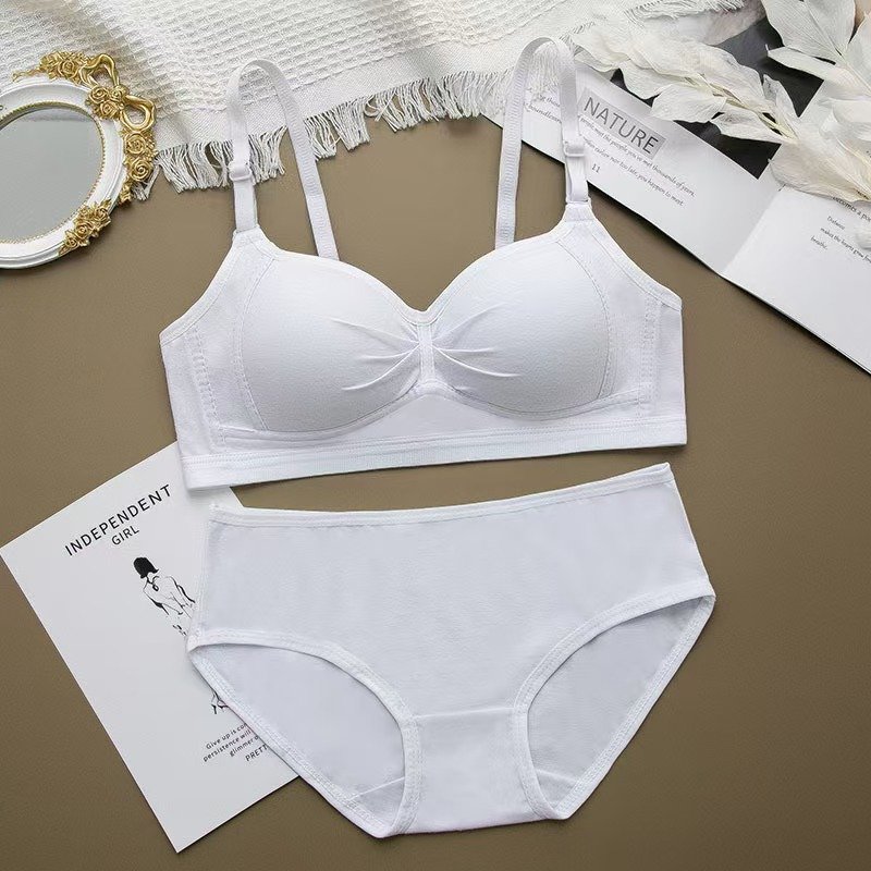 Cotton women's bra set high quality cotton solid color adjustable buckle cute girls and students gathered without rims bra.
