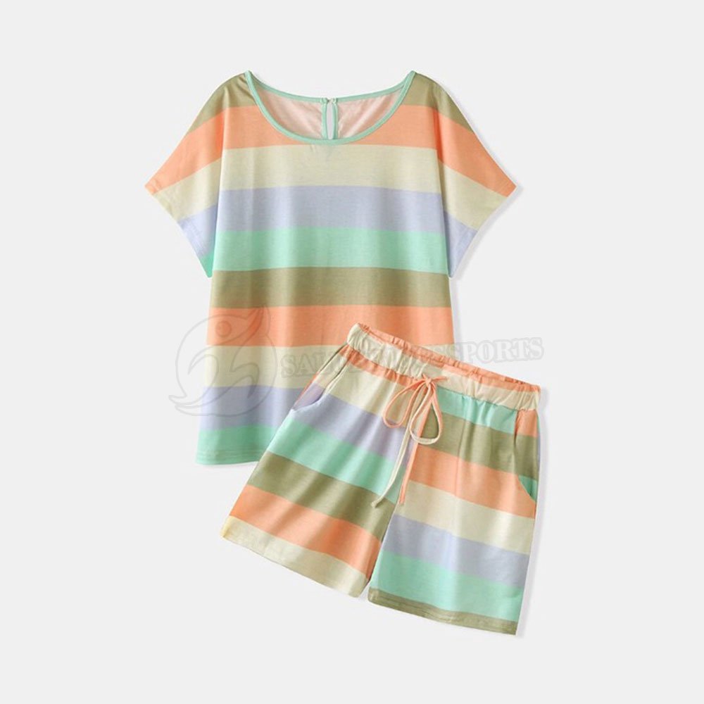 High Quality Custom Women's XL Two-Piece Set Summer T-Shirt Track Shorts with Custom Logo Casual Style Solid Pattern Decoration