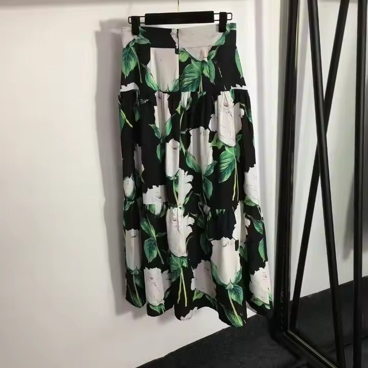 2024 summer new women's suit white rose flower print chest halter top + high waist skirt