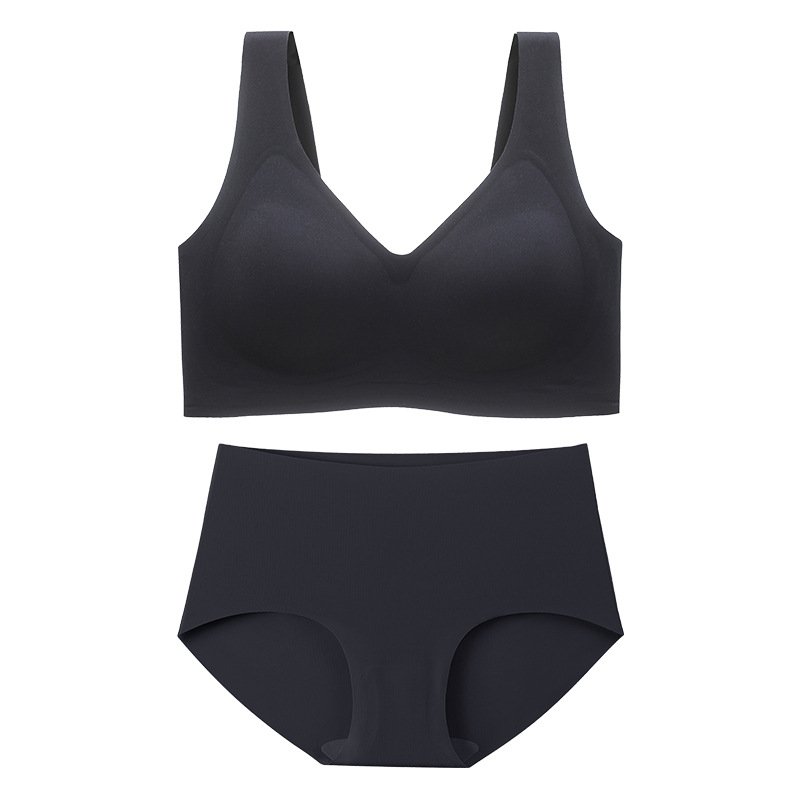Large Breasts Bras and Panty Sets Comfortable Wireless Bra Brief Set Underwear Set Womens Seamless Panties Plus Size Bra