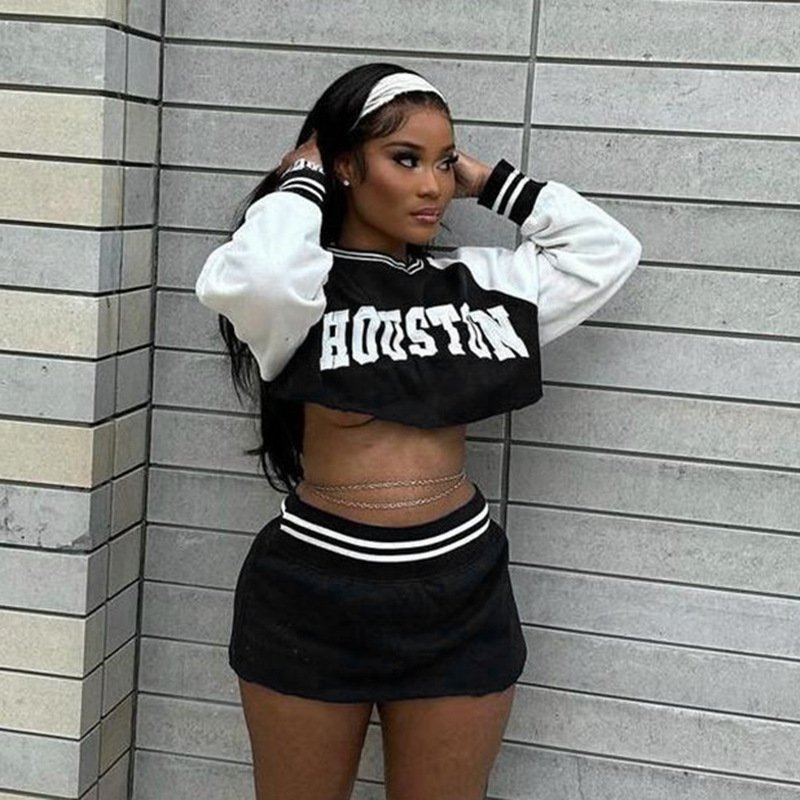 Women's Letter Print 2 Piece Skirt Set Baseball Pullover Crop Top Hoodie and Mini Skirt Two Piece Sets Outfits