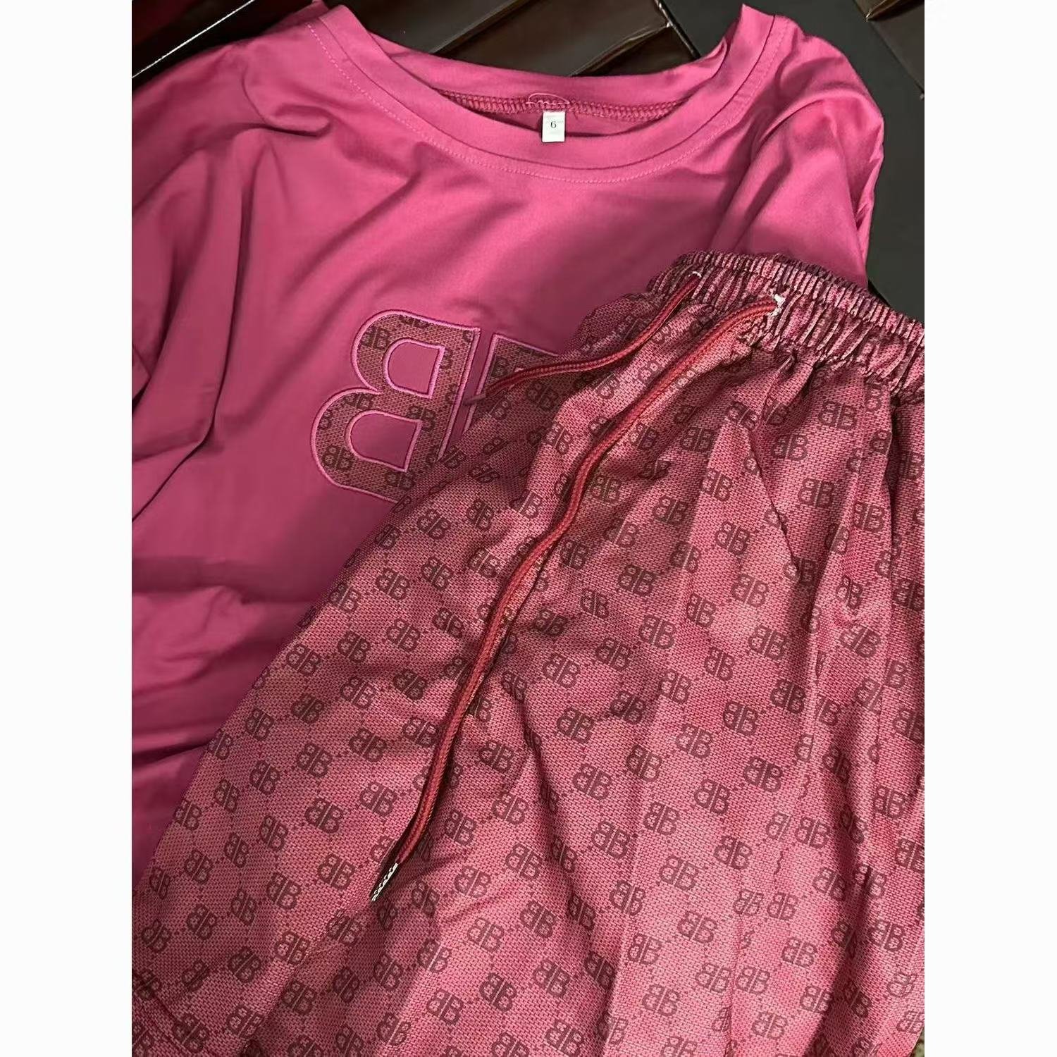 New arrival summer adults ladies knitting pullover letter luxury T-shirt +shorts women's casual clothing set