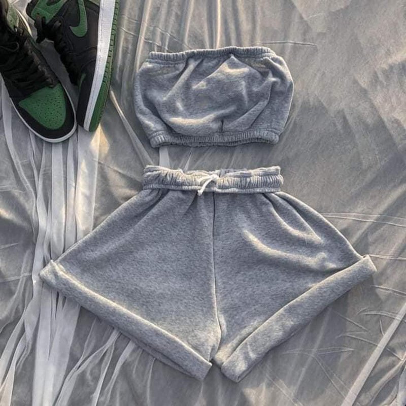 2021 New Arrivals Embroidery Logo Women Two Pieces Short Set Crop Top Shorts Casual Sports Set Short Sleeve Clothing Set Opp Bag