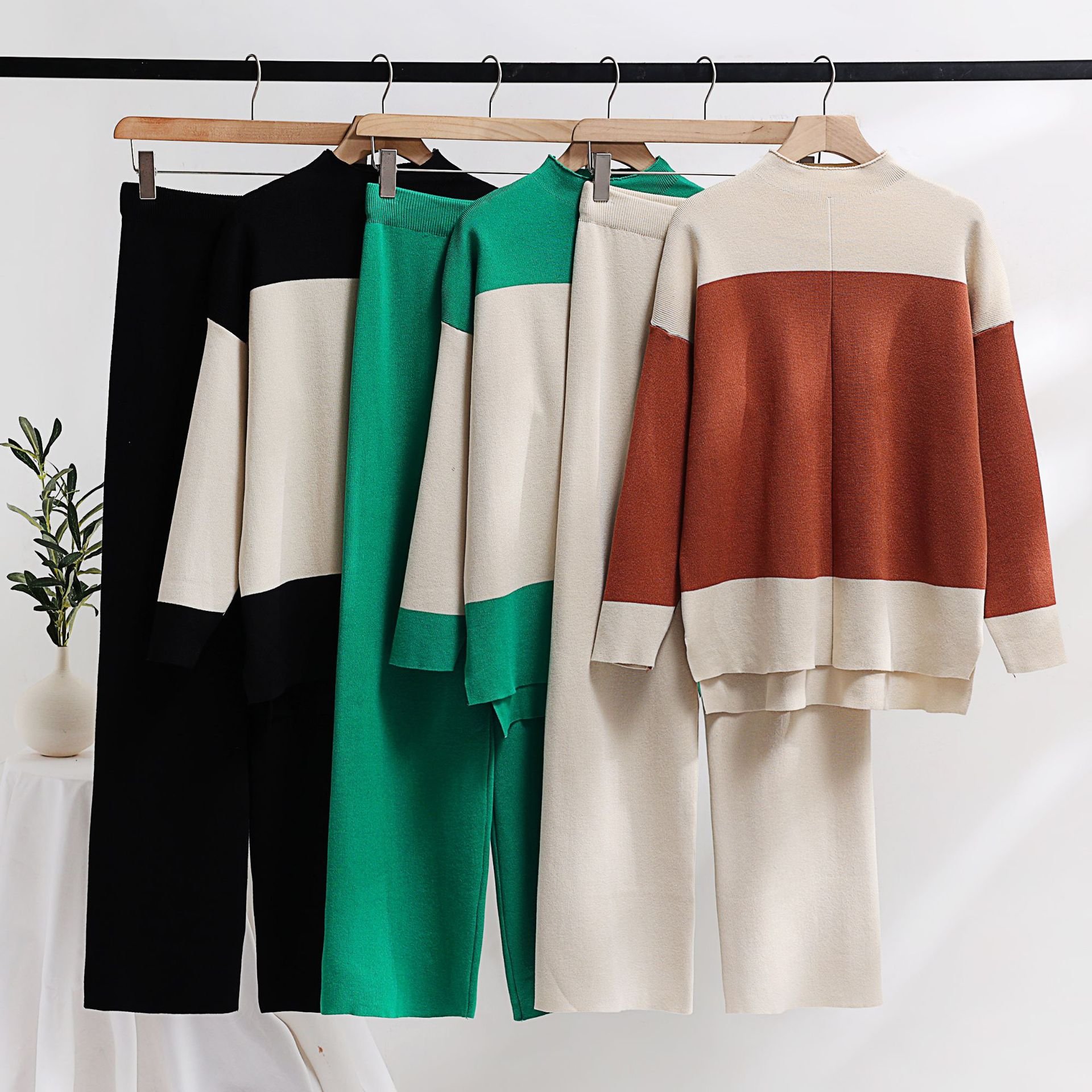 LE4709 Autumn And Winter Comfortable Casual Suit Knit Sweater Wide Leg Trousers Commuter Two-Piece Women'S Set