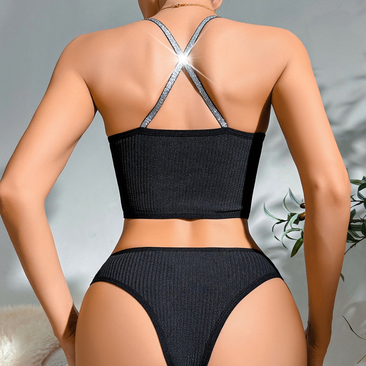 2034 new arrival Women's Very Sexy Shine Strap Push Up Bra Bras for Women sporty bra set rib bikini young girl stylish