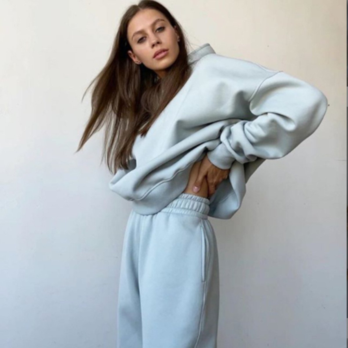 New Custom Solid Color Outdoor Gym Thickened Sports Leisure 2 Pieces Hoodie Trousers Women Sweatpants Set Sportswear
