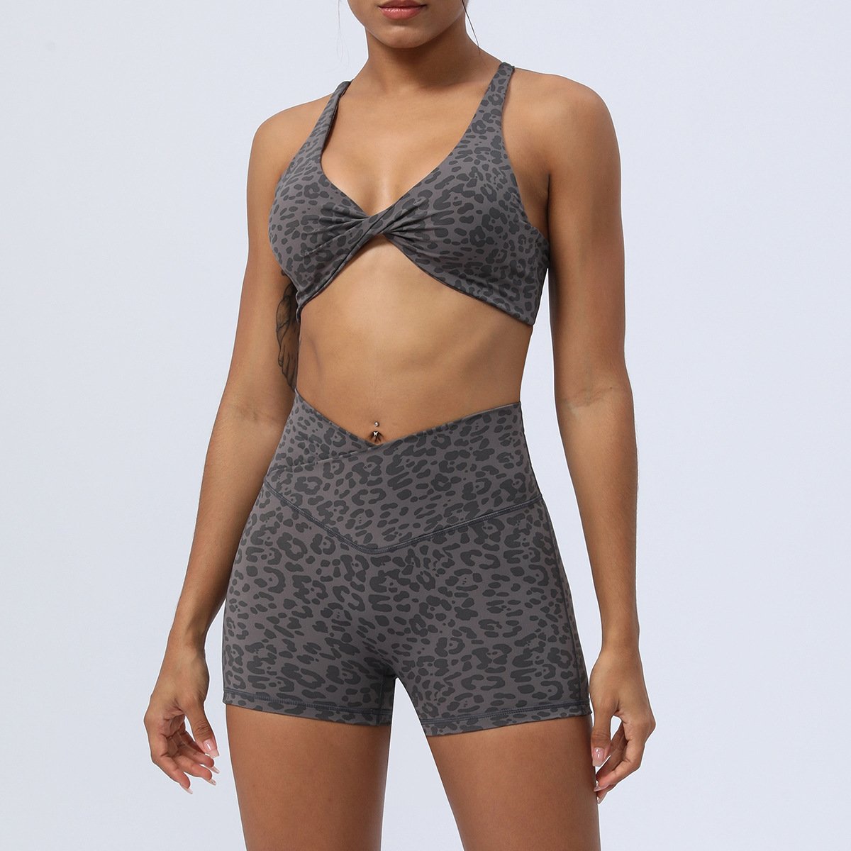 SPARK Yoga bra Leopard Print Sport Sets Butt Lifting Shorts Women Custom Gym Fitness Wear