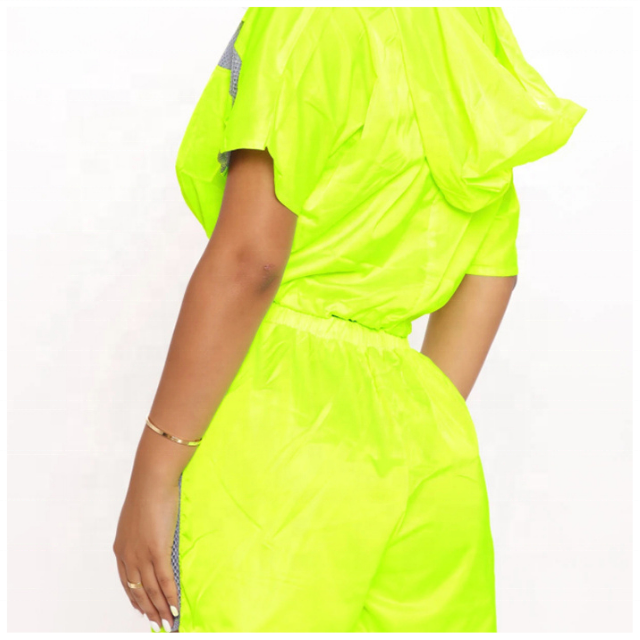 Wholesale summer 2022 Ladies Reflective Polyester Satin Two Piece Women Sweatshirt Hoodie Casual Sports Shorts Sets women's set