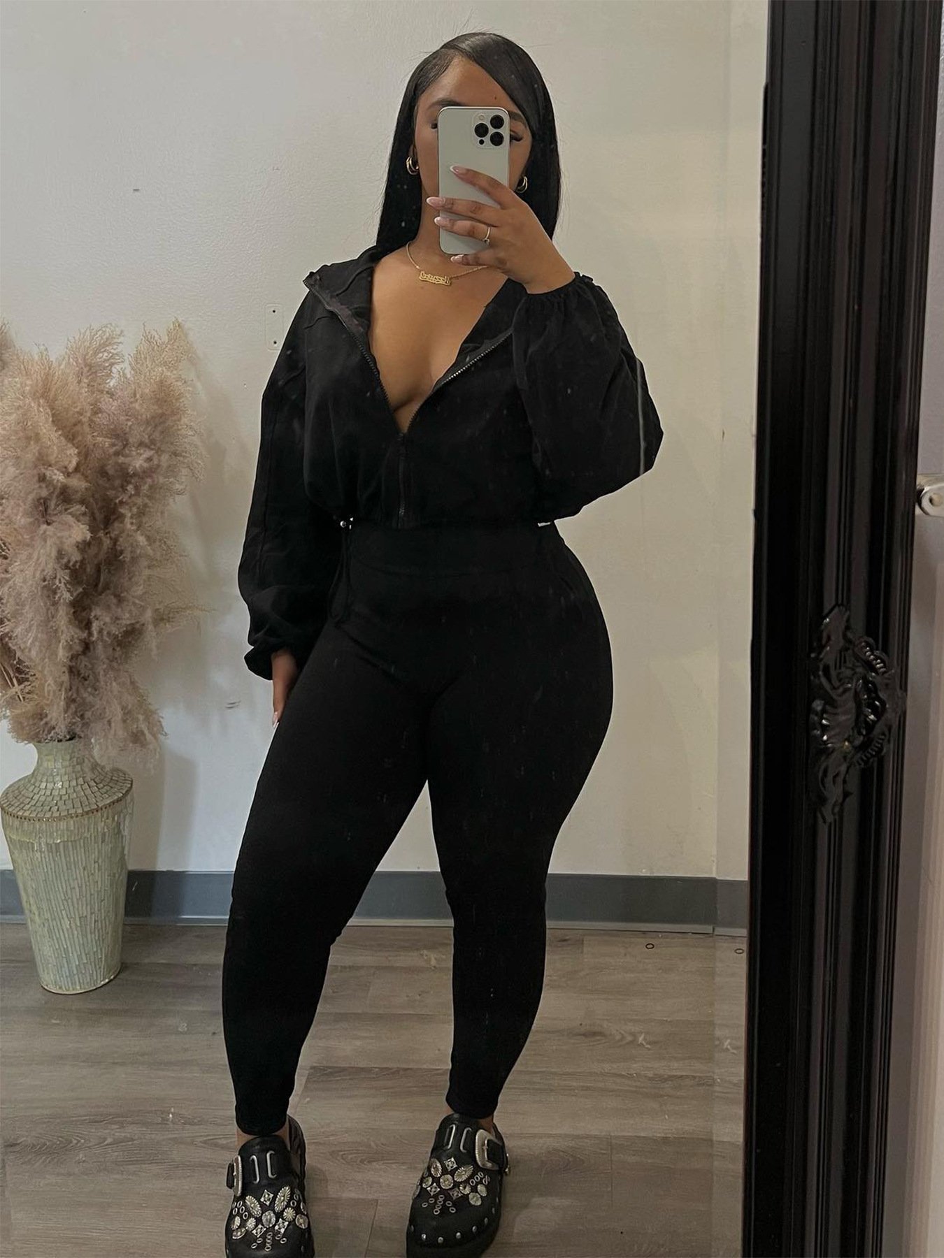 C2490 Hot selling long sleeved sports solid sweatshirt pants suit casual 2 piece joggers set women