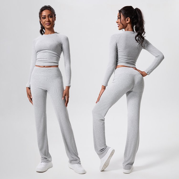Wholesale Yoga Set Plus Size Women's 2 Piece Lounge Sets Long Sleeve Cropped Top And Flare Pants Active Wear Set High Quality