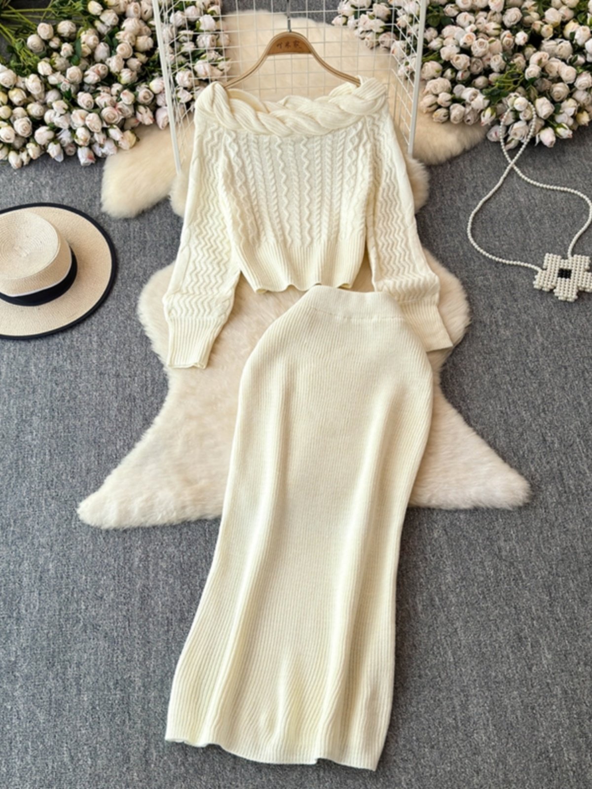 Boutique Wholesale 2024 Autumn New Style One Shoulder Sweater High Waist Bag Hip Skirt Women's Set