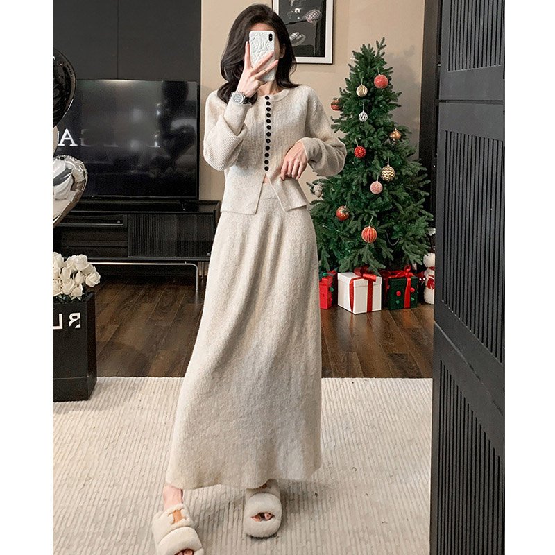 factory custom Women's button Knitted sweater cardigan lady Knit Skirt two piece sets