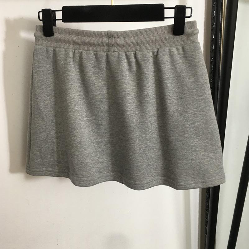 Hot Selling Autumn Winter Designer Casual Women's Sets Round Neck Sweatshirt Short Skirt Two Piece Set Latest Designer Clothes