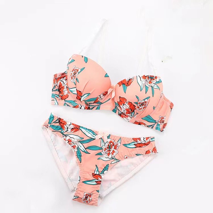 Factory direct sexy printed bra set women's bra without rims can be adjusted wholesale.