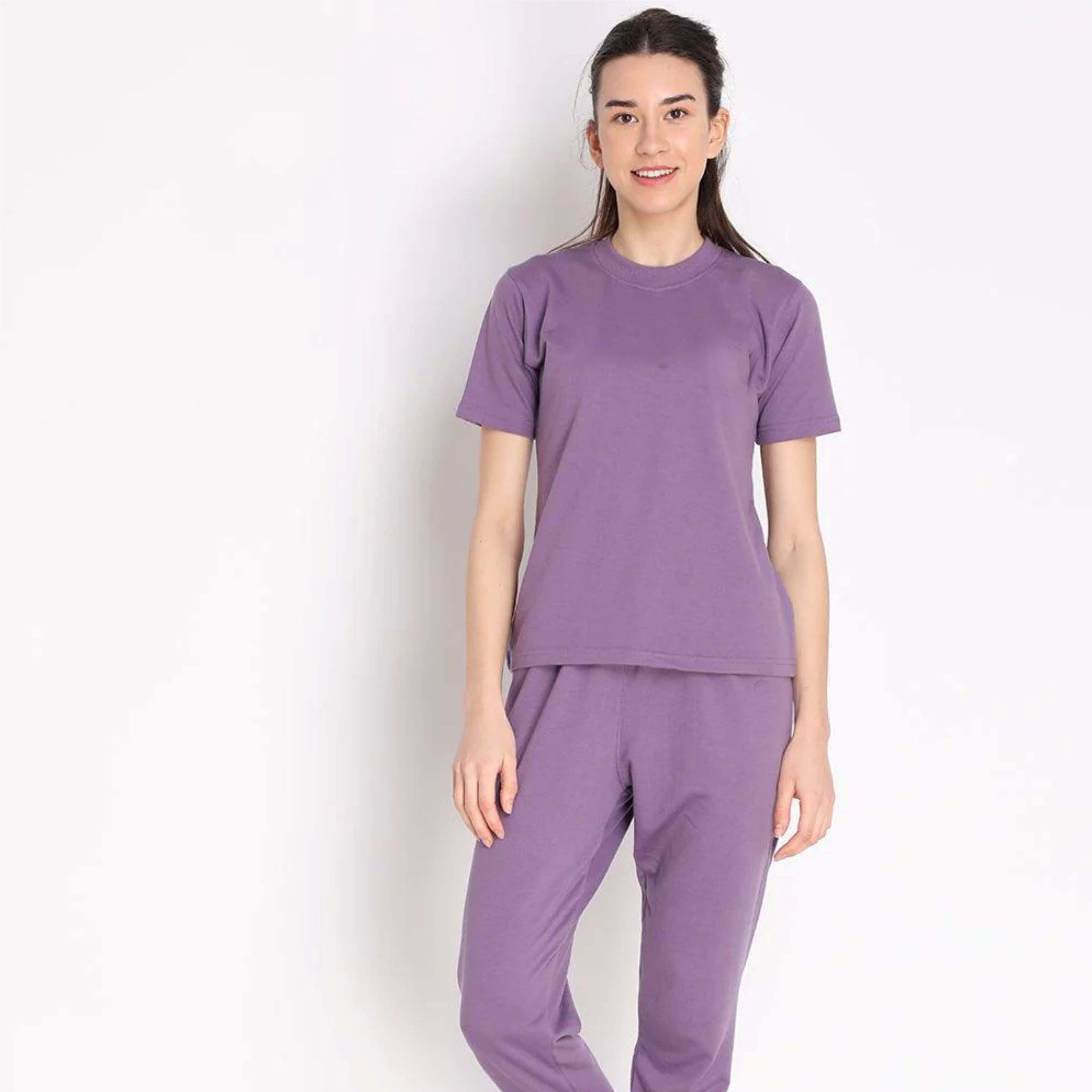 Fashionable Women's Co-Ord Set - Matching Two-Piece Outfit for a Coordinated and Stylish Look
