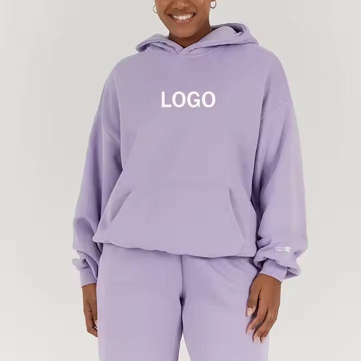 Guangzhou Supplier OEM custom make luxury jogging wear women regular fit purple hoodie set tracksuits