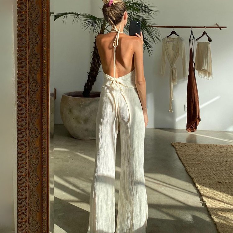 Fashion Design 2023 Elegant Sexy Pleated Beige Halter Tops Wide Leg Pants Summer Matching Set Women 2 Piece Sets