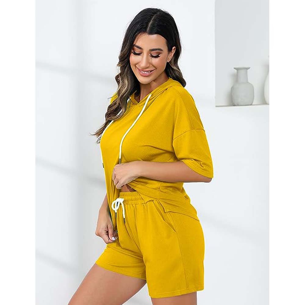 Two Pieces Women's OEM Two Piece Outfits Short Hoodie Sets Sweat suit Sets Short Sleeve Oem Loungewear Hoodie and Short Sets