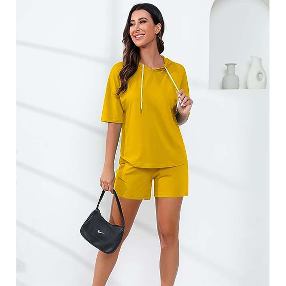 Two Pieces Women's OEM Two Piece Outfits Short Hoodie Sets Sweat suit Sets Short Sleeve Oem Loungewear Hoodie and Short Sets
