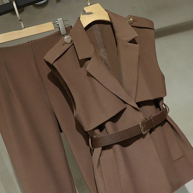 TWOTWINSTYLE Lapel Collar Sleeveless Top With High Waist Loose Straight Leg Pants Women Suit Set