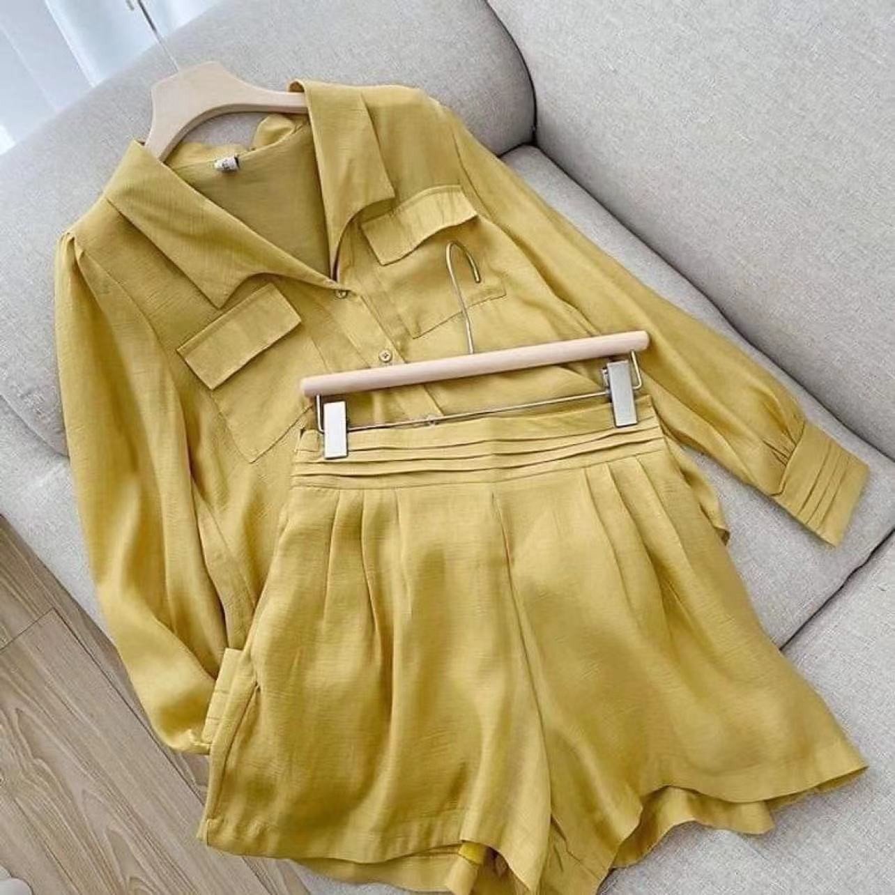Wholesale Customized Logo High Quality Wholesale 2 Pieces loungewear women sets Blouse And Shorts women's sets 2 piece set women
