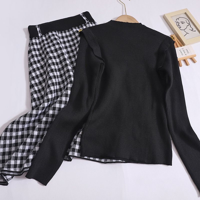 Wholesale 2024 Autumn New Fashionable Style Long Sleeve Knitted Shirt High Waist Slimming Plaid Half Skirt Women's Set