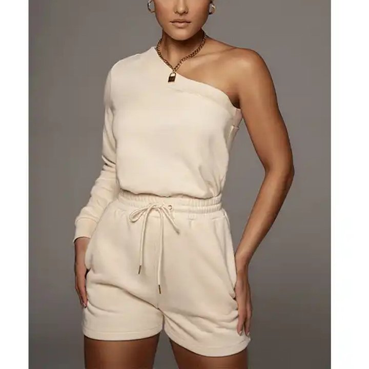 2024 New arrival women's sets white two piece short set summer one shoulder 2 piece crop top and short set women