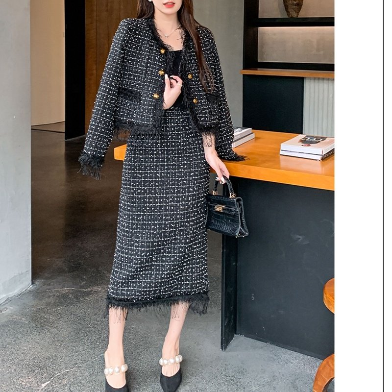 Tweed women's Autumn French Design Sense Small Fragrance New Tassel Short Coat Half Skirt Set for Women