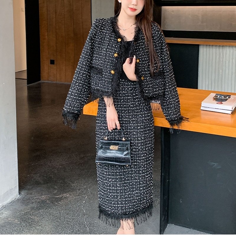 Tweed women's Autumn French Design Sense Small Fragrance New Tassel Short Coat Half Skirt Set for Women