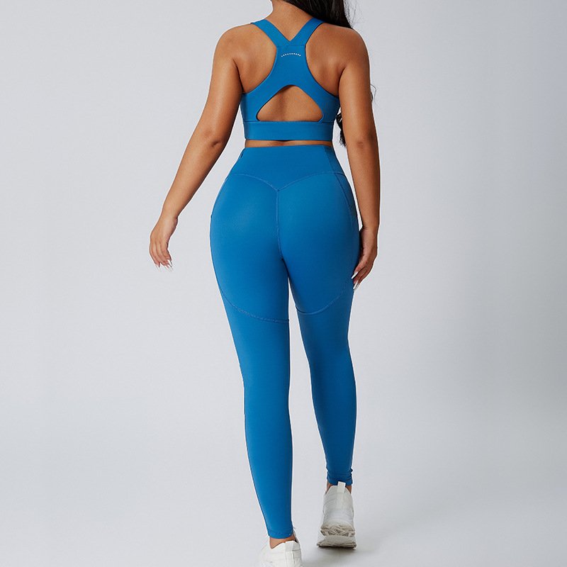 V-shaped outdoor Active Sportswear women's high waist workout plus size yoga set Lightweight Gym Fitness Sets For Adults