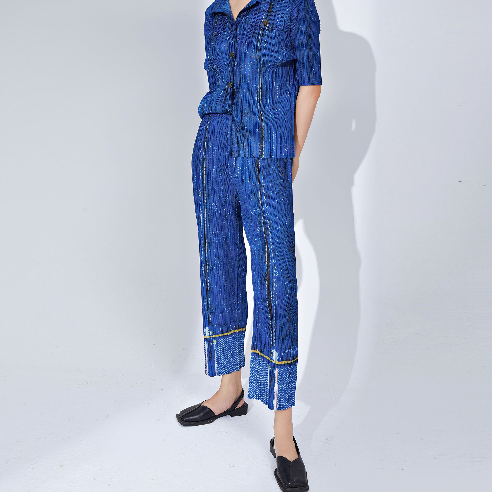 Women's Denim Style Pleated Set Fashionable 2-Piece Outfit with Single-Breasted Short-Sleeve Cardigan Top and Pleated Long Pants