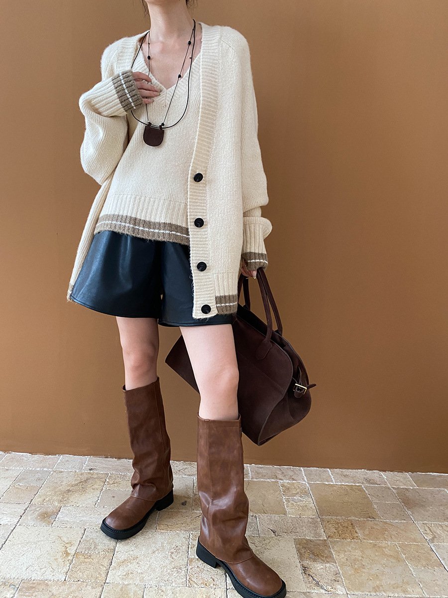 Boutique Wholesale 2024 Autumn New Fashionable Retro V-neck Knitted Cardigan Vest Women's Set