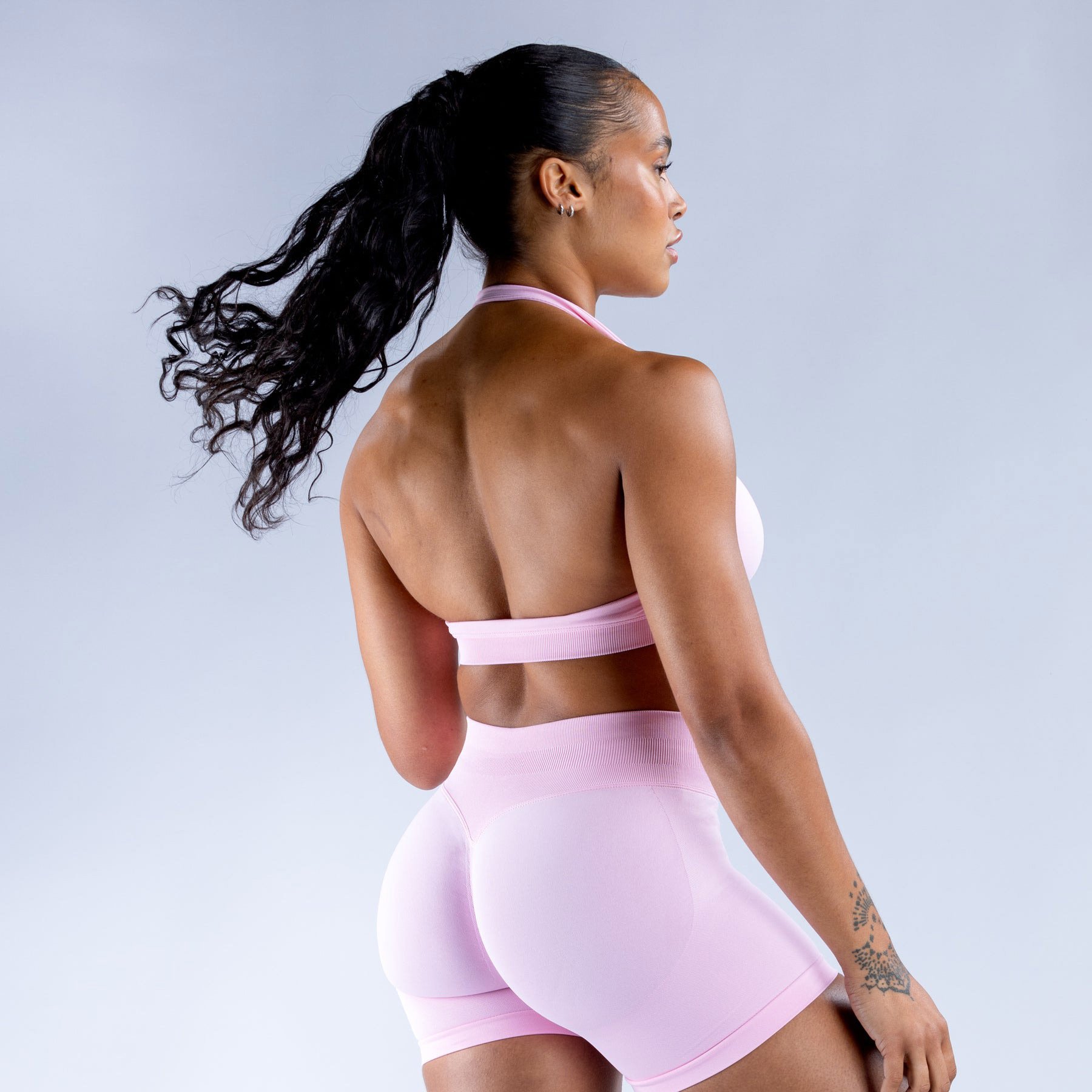 Seamless Women's Gym Wear High Waist Yoga Leggings & Long Sleeve Crop Top Comfortable Fitness Sports Suit