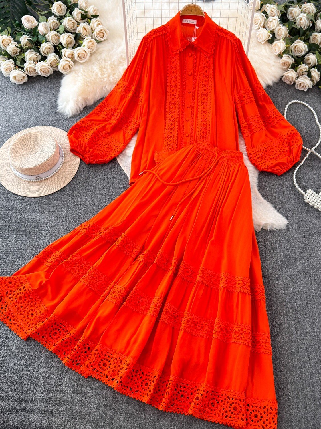 Wholesale 2024 Autumn New Fashion Retro Temperament Lapel Hollow Out Shirt High Waist Half Skirt Women's Set