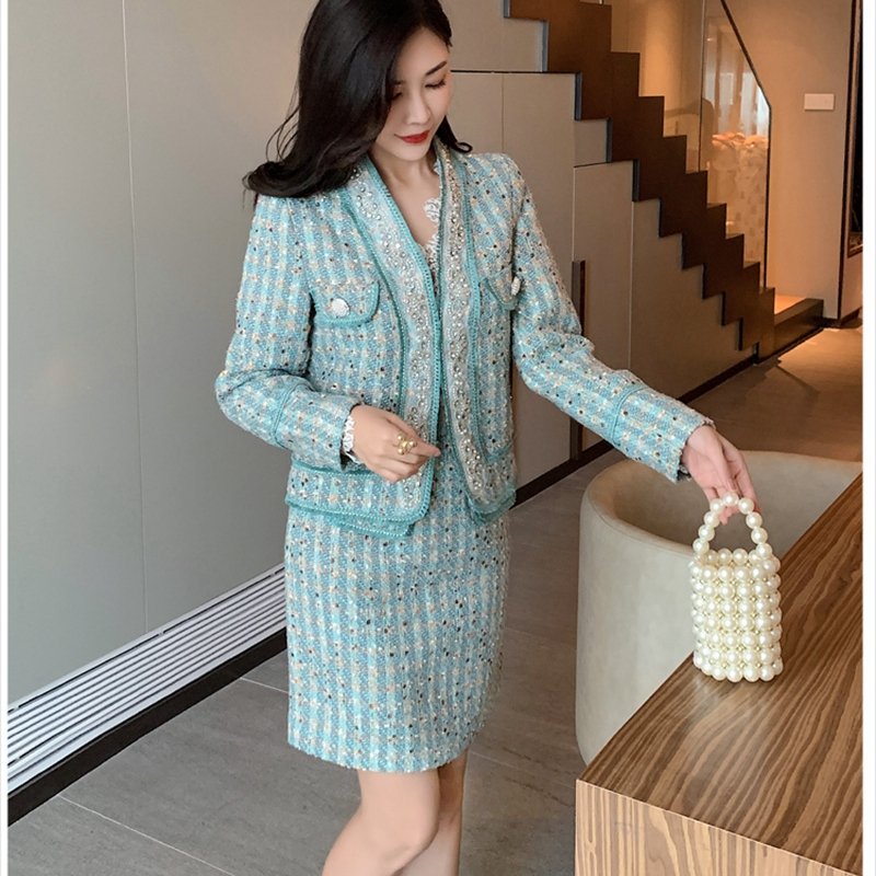 Elegant Women's Autumn and Winter New Set Skirt with Beaded Tassel Short Coat Half Skirt Fashion Two Piece Tweed Set