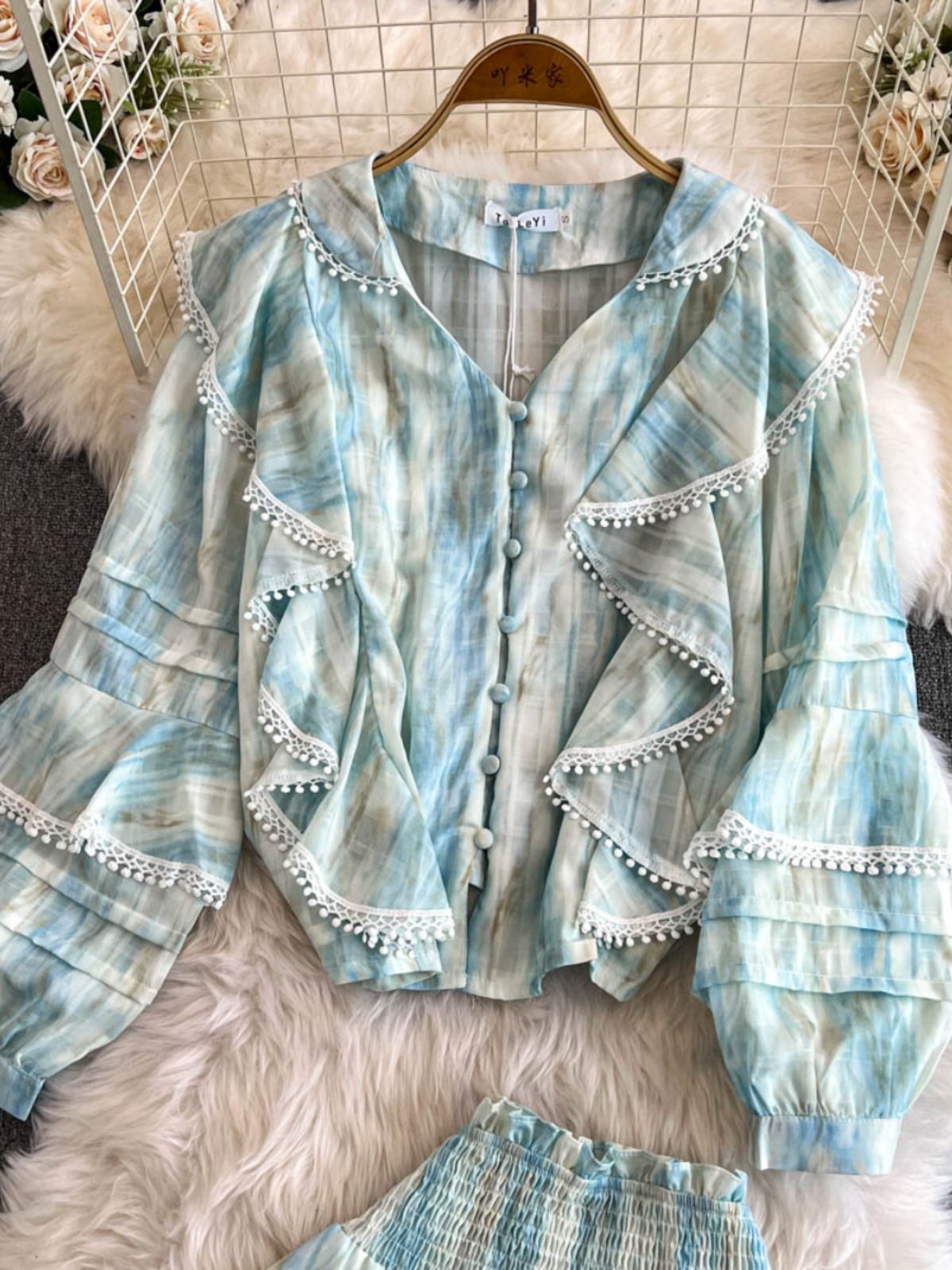 Boutique Wholesale 2024 Autumn New Fashionable French Lantern Sleeve Tie Dye Top Irregular Ruffle Edge Half Skirt Women's Set