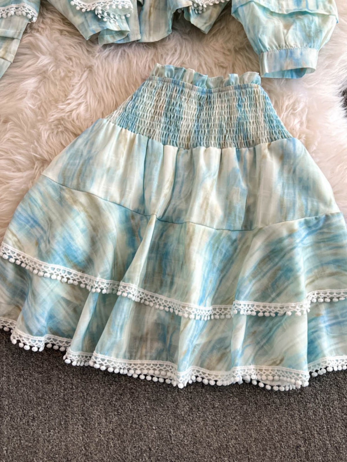 Boutique Wholesale 2024 Autumn New Fashionable French Lantern Sleeve Tie Dye Top Irregular Ruffle Edge Half Skirt Women's Set
