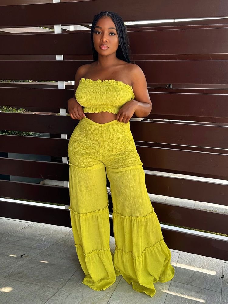 Pleated 2 Woman Outfits Summer Solid Color Boho Flared Tube Top Two Piece Smocked Wide Leg Pants Set