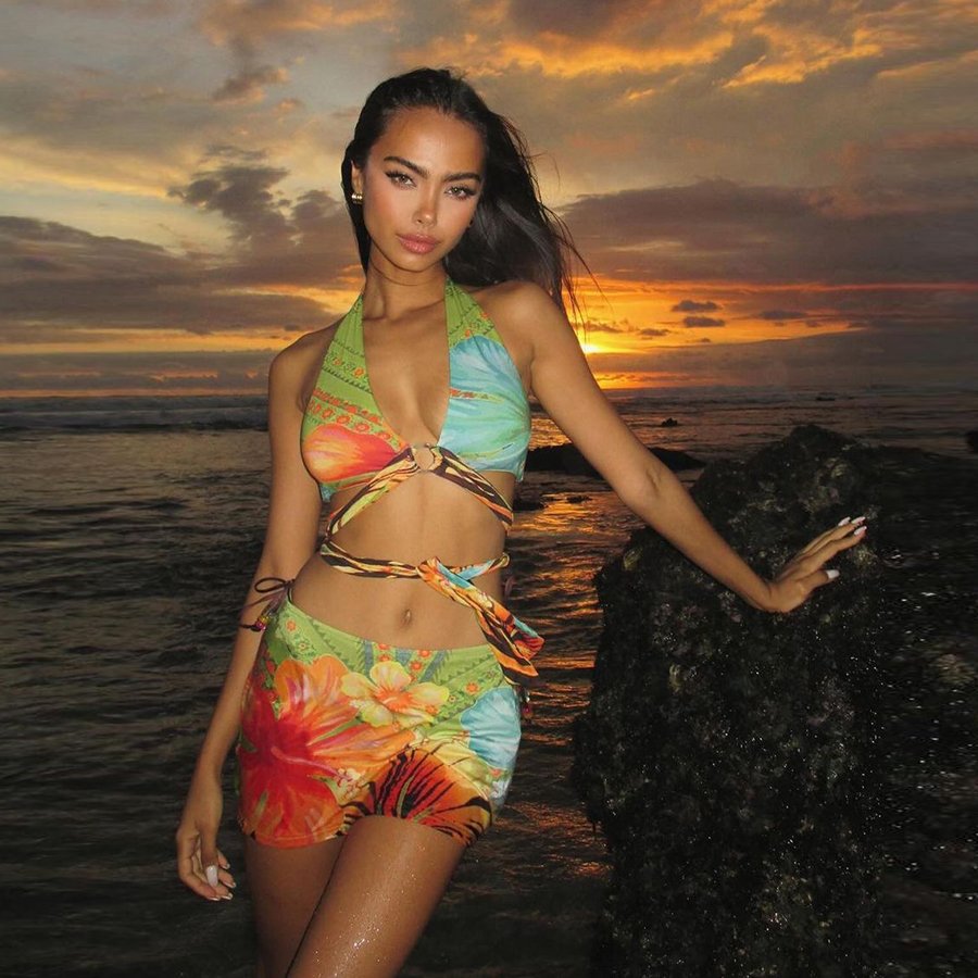 Kliou K24S46077 New Arrivals Two Pieces Skirts Sets Sexy Halter Top+Mini Skirt 2 Piece Set Women Summer Beach Wear Women's Set