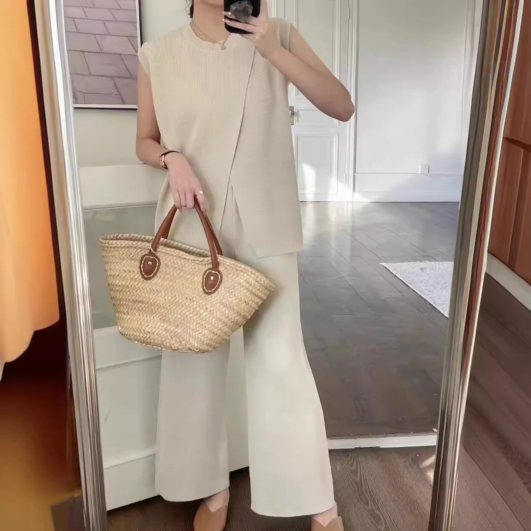 Wholesale 2024 Summer New Sleeveless Round Neck Slim Fit Striped Knitted Sweater Casual High Waisted Wide Leg Pants Women's Set