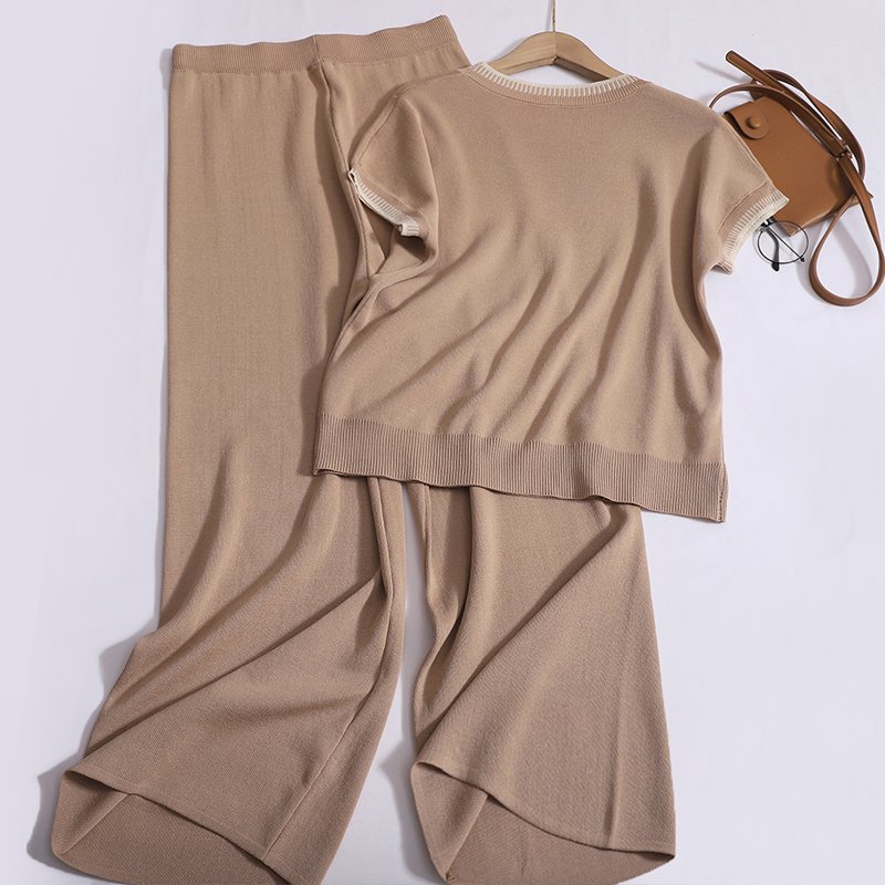 Wholesale 2024 Summer New Item Age Reducing Casual Loose Fashion Short Sleeved Knitted Top Wide Leg Pants Women's Set