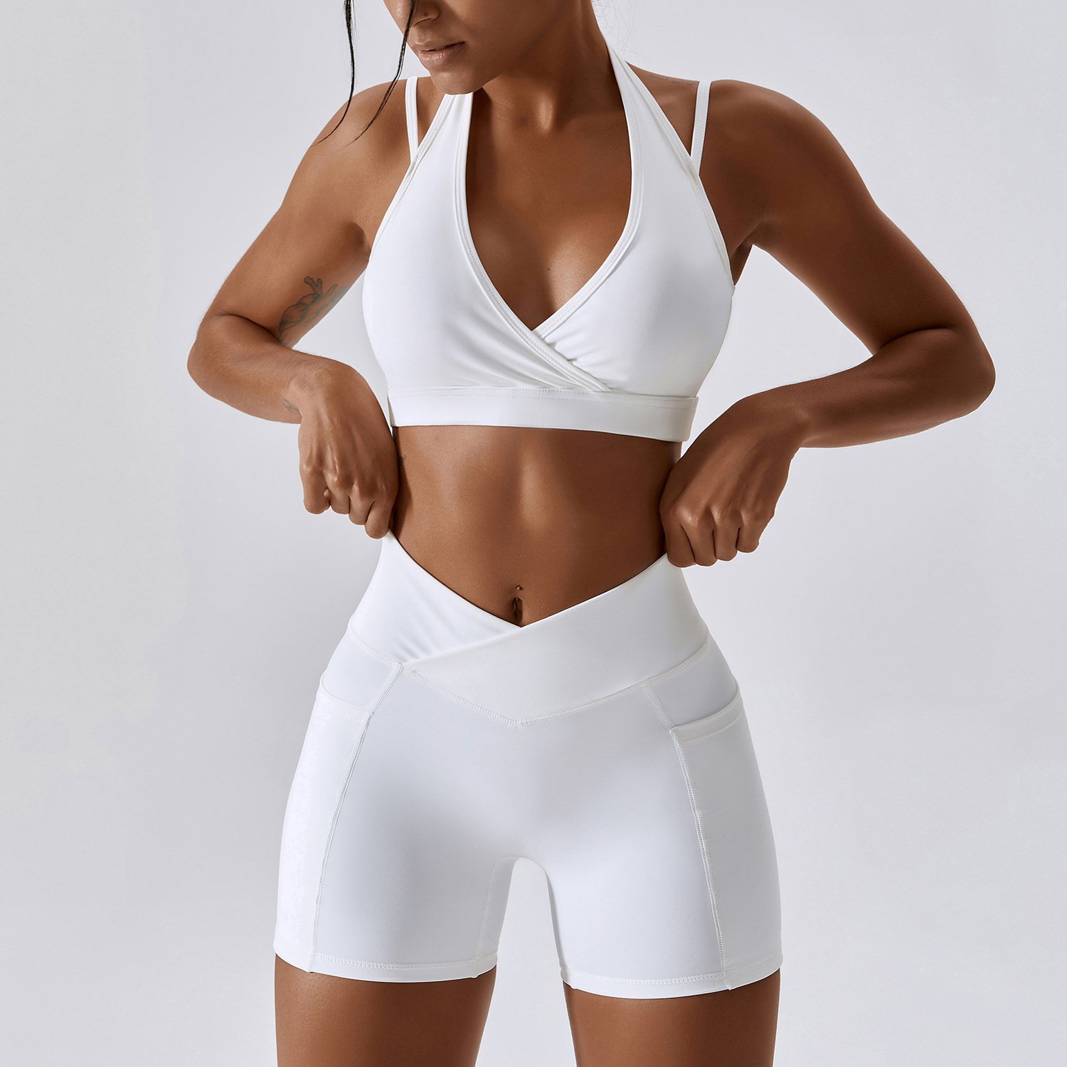 2023 New Women Workout Set Fitness Clothing Backless Sports Bra V Waist Scrunch Butt Yoga Shorts Leggings 4 pcs Gym Fitness Set