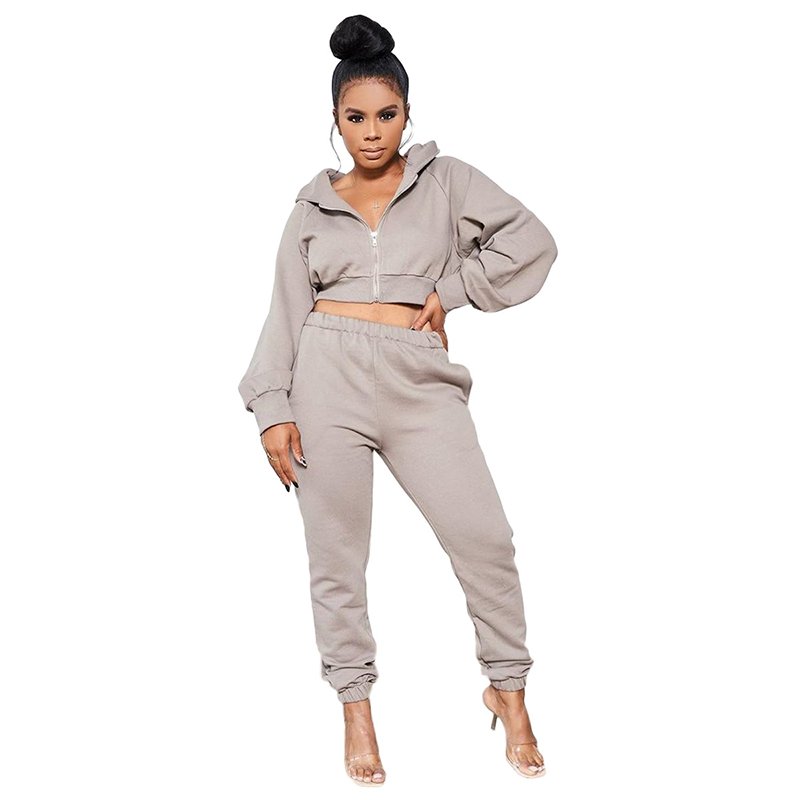 Custom Logo Women's High Quality Casual Clothing Set 100% Polyester Two-Piece Hoodie Pants Crop Top Sweatshirt Solid Pattern