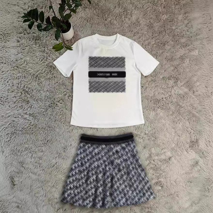 Two Piece Suit New Fashion Knitwear Zip Knitted Waist Pants Women's Designer Clothing Female Casual Sets Luxury Brand Clothing