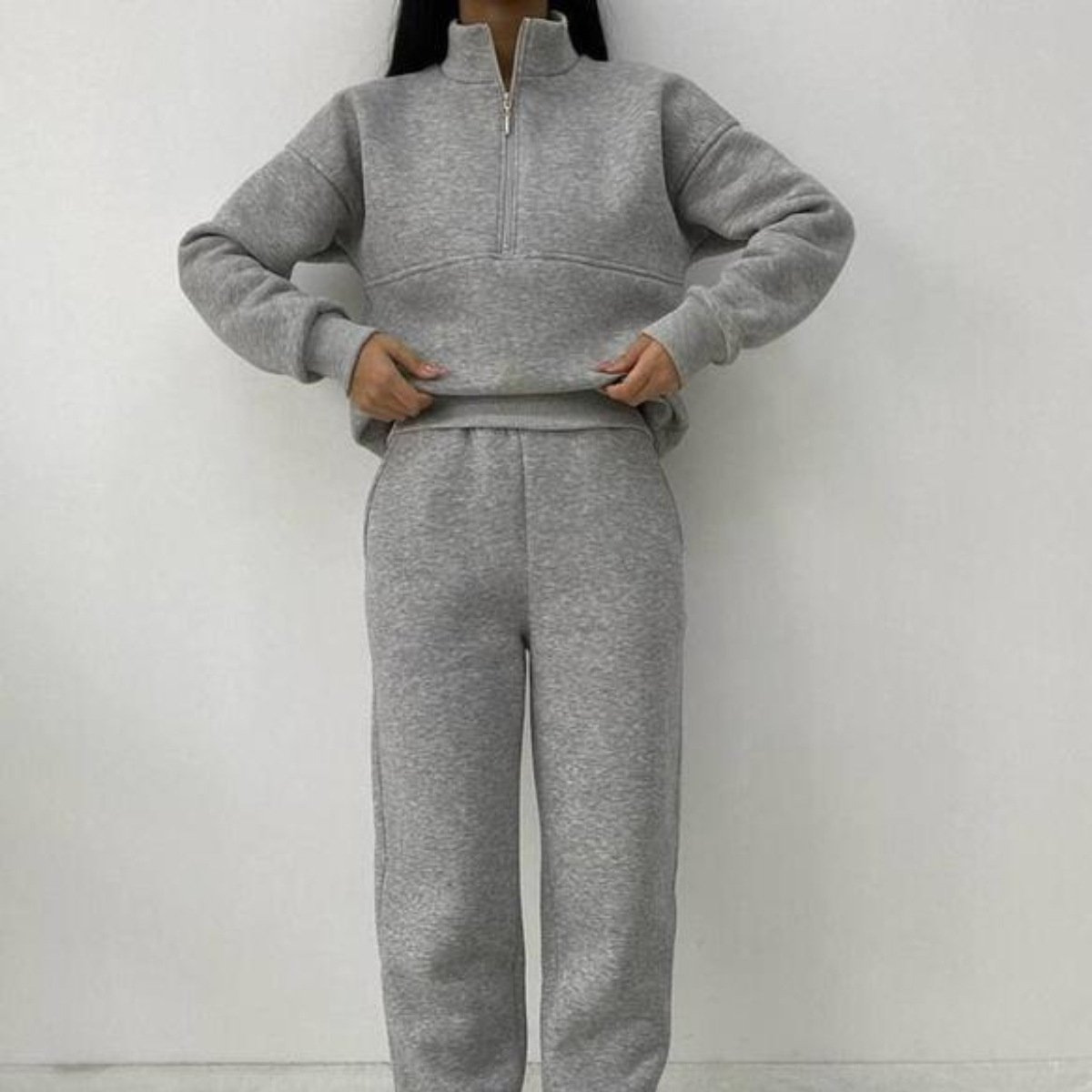 wholesale custom high quality 100 percent cotton blank grey tracksuits long sleeve hoodie jogger set for women unisex