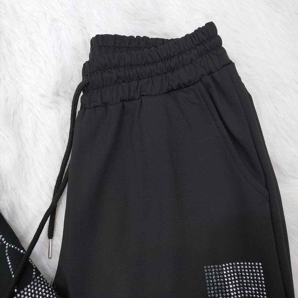 Luxury Casual Knitted Customized Logo Printing Women Two Piece Pant Set Rhinestone Long Sleeve Top Elastic Waist Pants Set