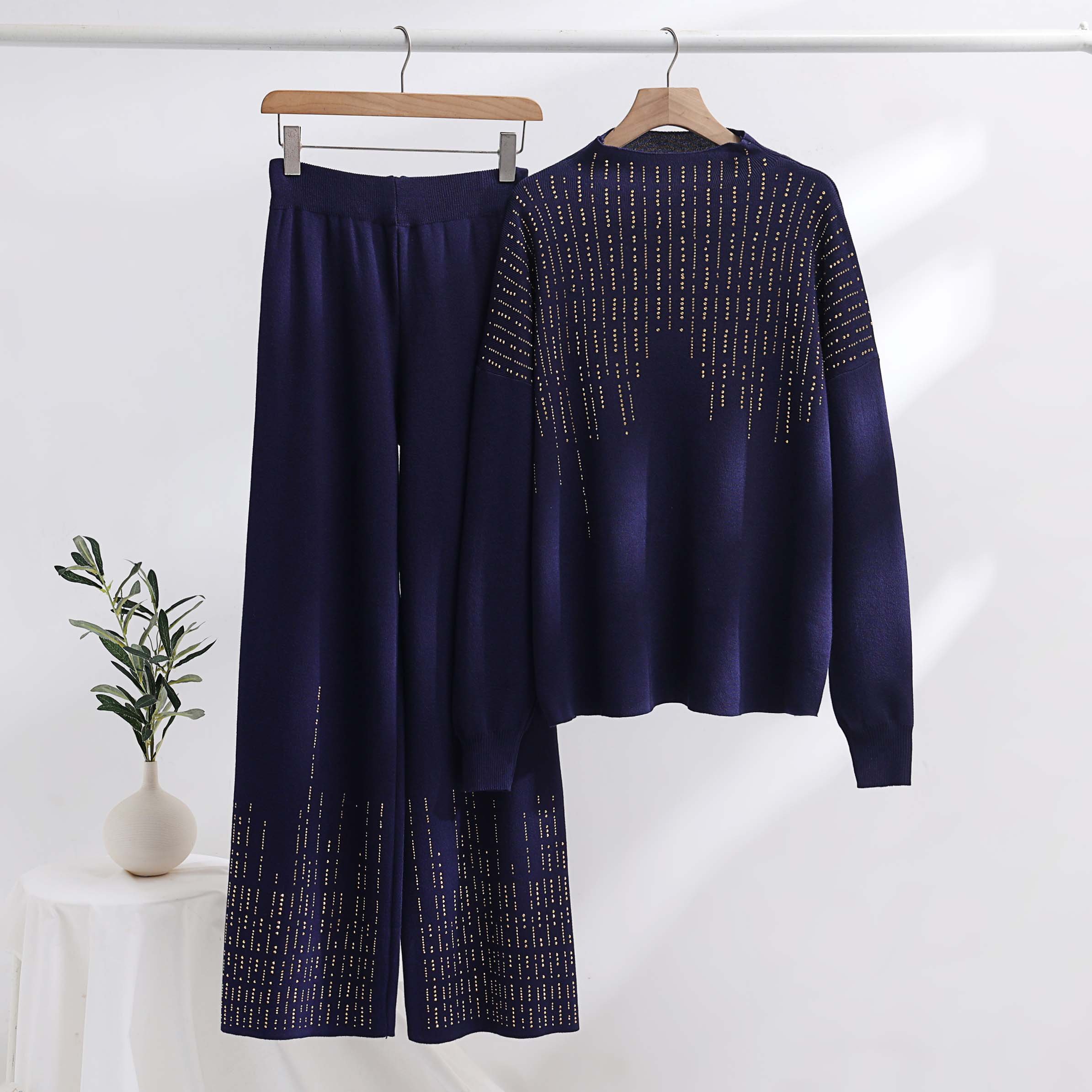 Heavy press drill elegant knit base pants two-piece women's 2024 autumn/winter lazy turtleneck sweater pants sport suit