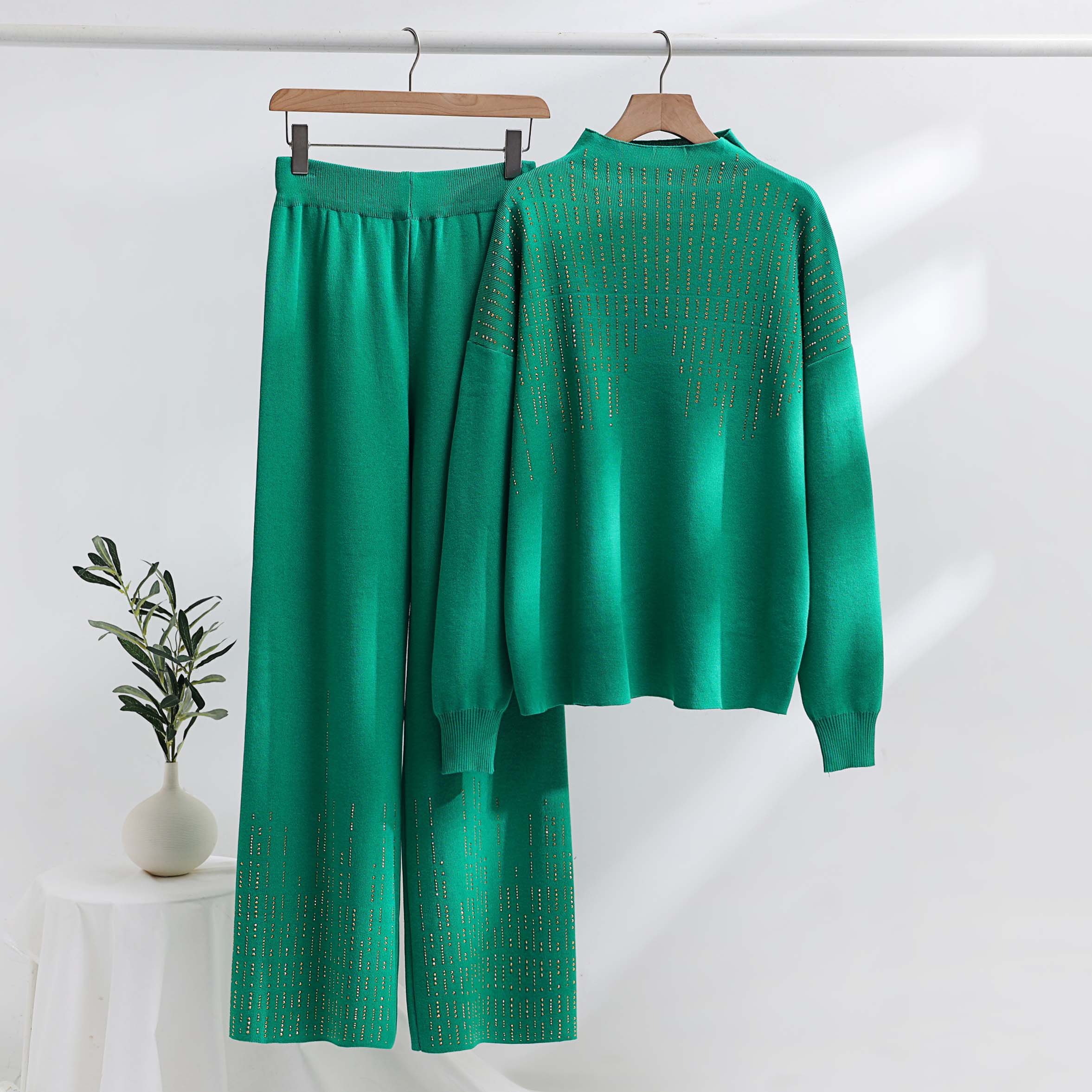 Heavy press drill elegant knit base pants two-piece women's 2024 autumn/winter lazy turtleneck sweater pants sport suit