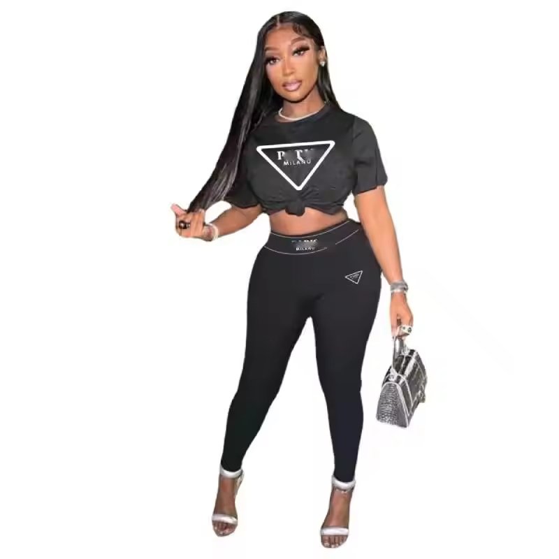 Women's Sets Designer Matching Sets Print Short Sleeve T-Shirt Leggings Two Piece Pants Sets Leisure spring 2024 Women Clothing